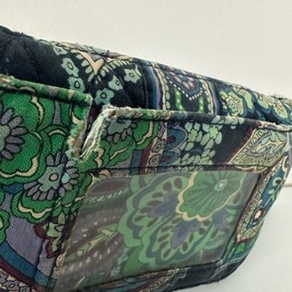 Vera Bradley Blue Rhapsody Taxi Wallet Compact Cotton Wallet For Crafts/Repairs - Picture 8 of 16